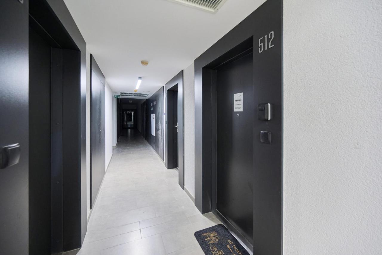 City Panorama Studio Apartments Jaworska 4 By Noclegi Renters فروتسواف المظهر الخارجي الصورة